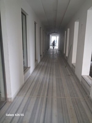   Office Space at Ghitorni – for Rent