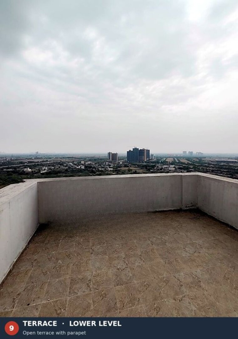 Terrace, presithum 4 Bedroom 2332 Sq.Ft. Penthouse In Sector 25 Yamuna Expressway Greater Noida 10759516