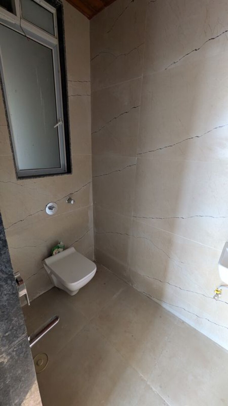 Bathroom, hubtown-rising-city 2 Bedroom 621 Sq.Ft. Apartment In Ghatkopar East Mumbai 10759981