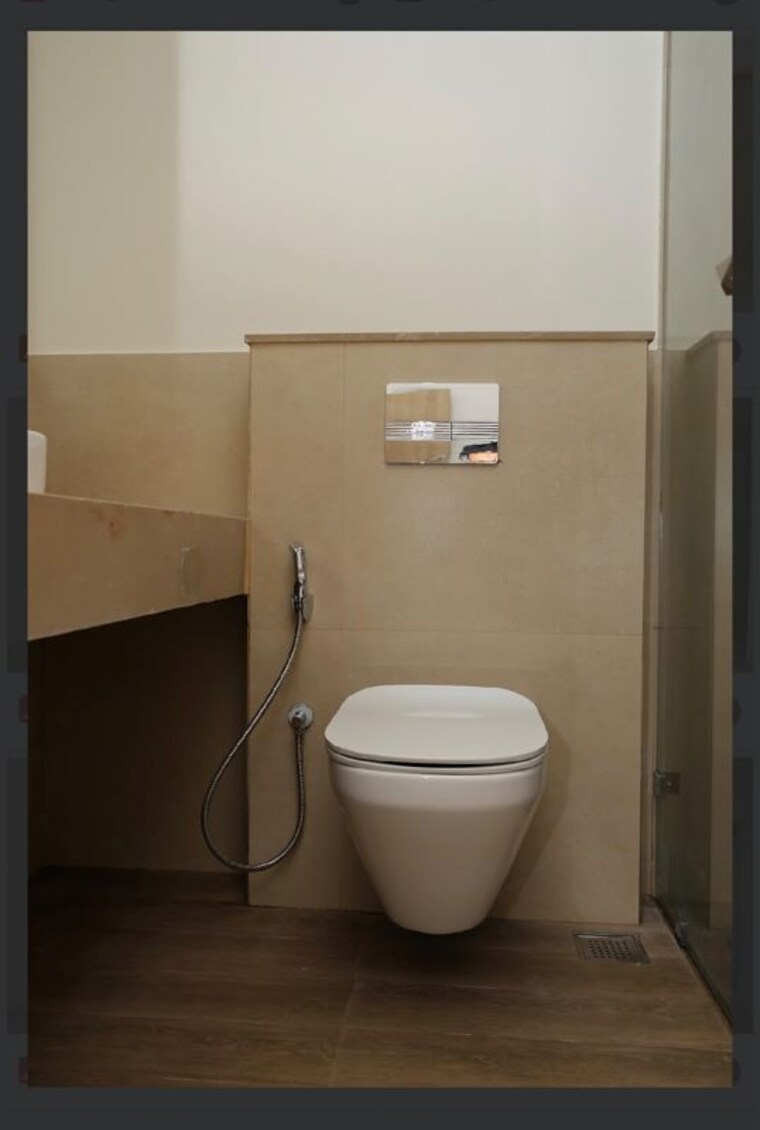 Bathroom, rustomjee-crown 3 Bedroom 1350 Sq.Ft. Apartment In Prabhadevi Mumbai 10759993