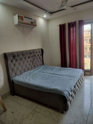 1 RK Builder Floor For Rent in Aerocity