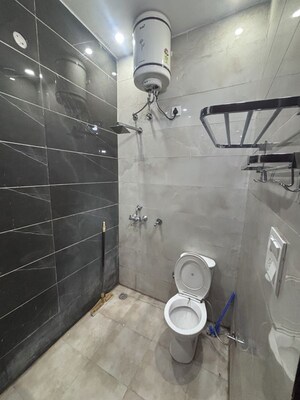 Bathroom in 1 BHK Builder Floor at Sunny Enclave – for Rent