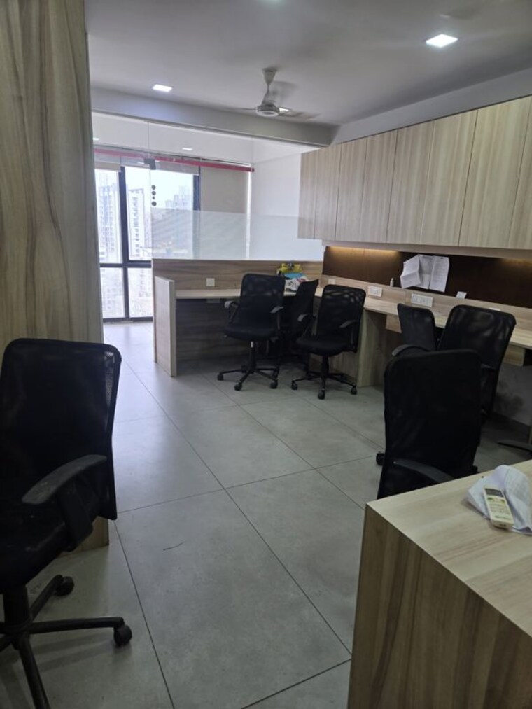 Team Area, corporate-annexe Commercial Office Space 405 Sq.Ft. In Goregaon East Mumbai 10760025