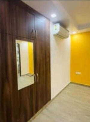 Bedroom in 3 BHK Apartment at Amar Shaheed Path – for Rent