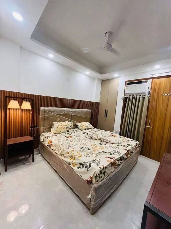 Bedroom in 1 BHK Independent House at Saket – for Rent