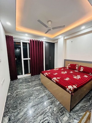 Bedroom in 1 BHK Independent House at Saket – for Rent