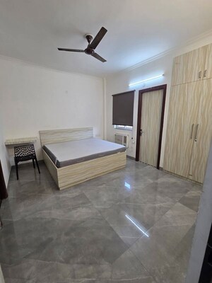 Room in 1 BHK Independent House at Saket – for Rent