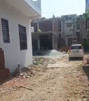  Plot – Exterior View View at Bharat Colony - for Sale