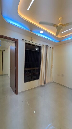 Room in 1 BHK Apartment at Siddha Sky, Sion – for Rent