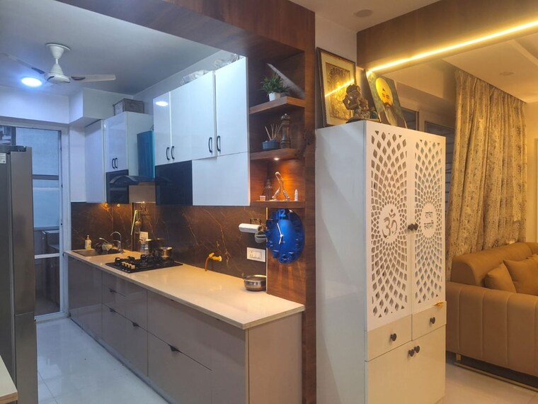 Kitchen, tulip-violet 3 Bedroom 1578 Sq.Ft. Apartment In Sector 69 Gurgaon 10760081