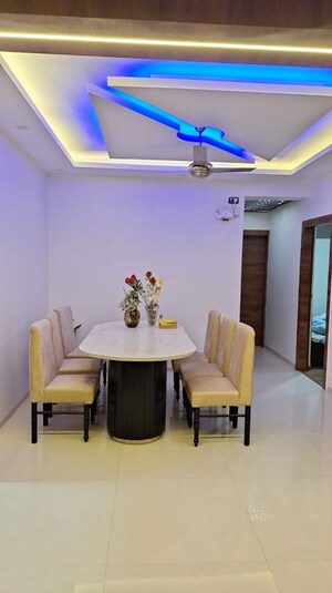 Team Area in 3 BHK Apartment at Tulip Violet, Sector 69 – for Sale