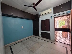 2 BHK Apartment For Rent in West Vinod Nagar