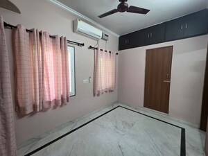 Bedroom in 2 BHK Apartment at West Vinod Nagar – for Rent