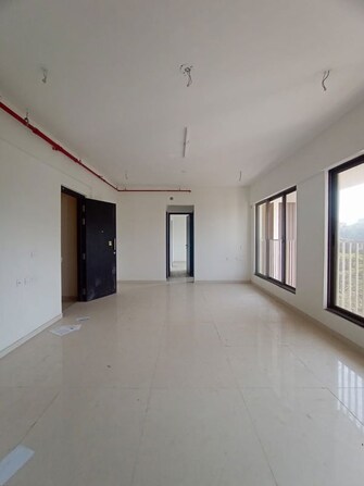3.5 BHK +Apartment For Sale in Kolte Patil Vaayu in Dahisar West, Mumbai