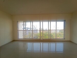 Room in 3 BHK Apartment at Parinee Adney, Borivali West – for Sale