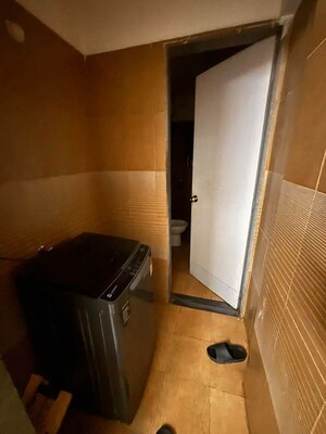 Bathroom in  Pg at Andheri East – for Rent