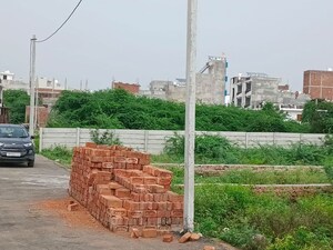  Plot For Sale in Arjunganj