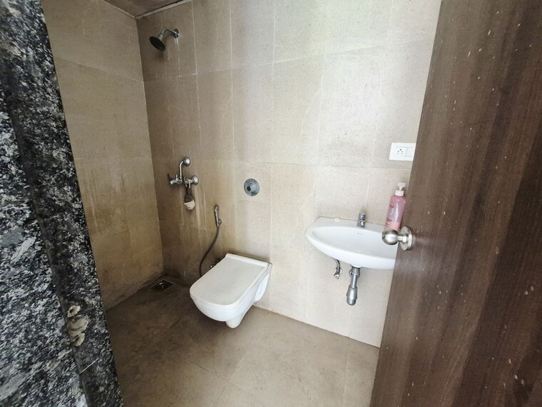 Bathroom, runwal-my-city-phase-ii-cluster-05 1 Bedroom 409 Sq.Ft. Apartment In Dombivli East Thane 10760283