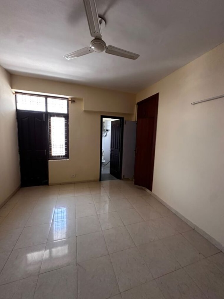 Room, tulip-ivory 4 Bedroom 2400 Sq.Ft. Apartment In Sector 70 Gurgaon 10760288