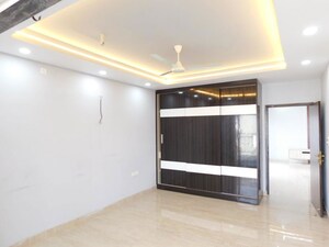 Room in 4 BHK Apartment at Havya SJ Urban Heights, Patancheru Shankarpalli Road – for Rent