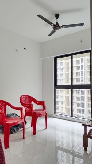 Room in 2 BHK Apartment at Runwal Gardens, Dombivli East – for Rent