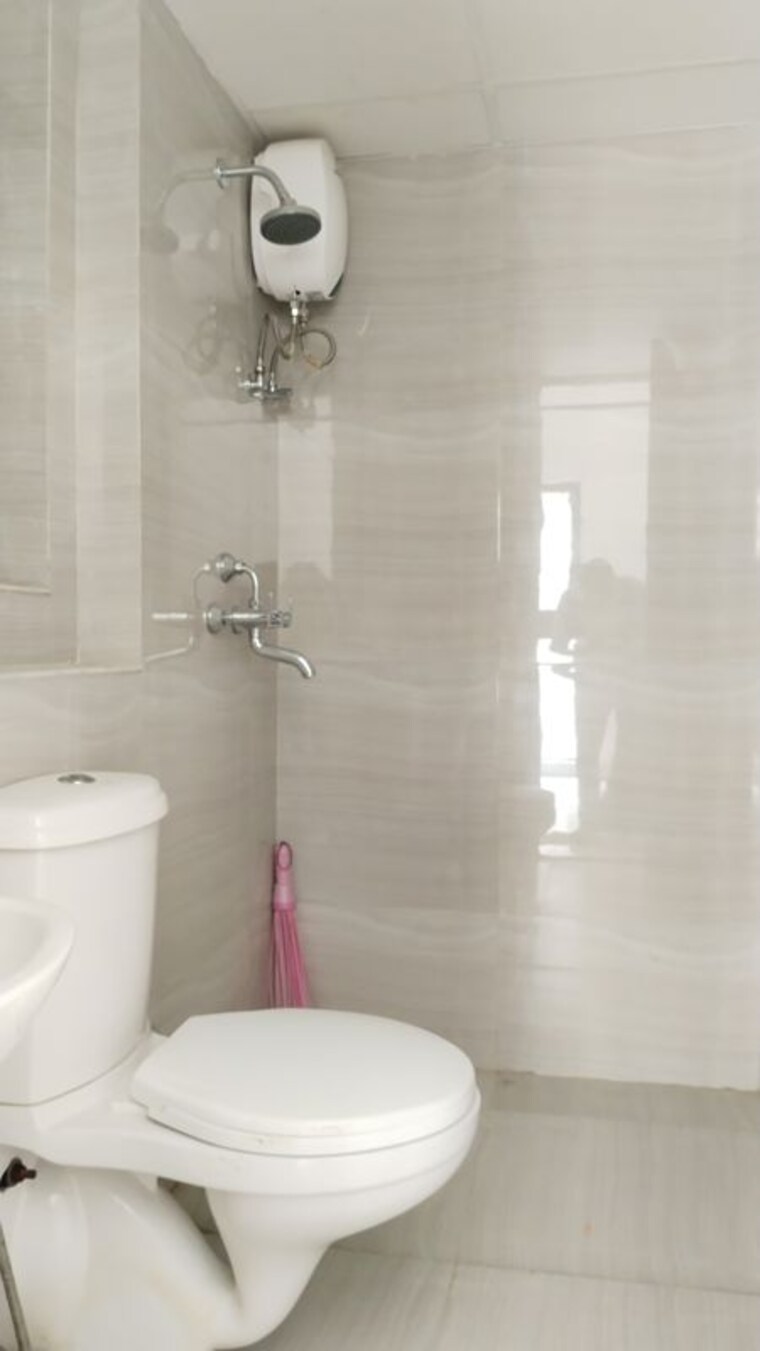 Bathroom, runwal-gardens 2 Bedroom 674 Sq.Ft. Apartment In Dombivli East Thane 10760311