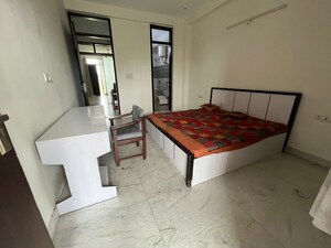 2 BHK Builder Floor For Rent in Sector 43