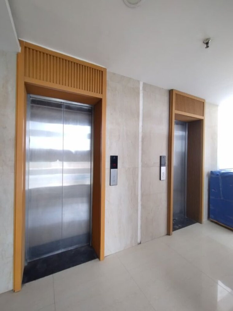 Room, omaxe-royal-residency-faridabad 3 Bedroom 1925 Sq.Ft. Apartment In Sector 79 Faridabad 10760385