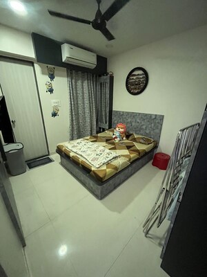 1 BHK Apartment For Sale in Sanjivani Tower, Vikhroli East