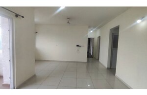 Room in 2 BHK Apartment at Godrej Avenues, Yelahanka – for Rent
