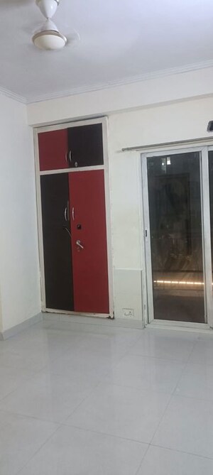 1 BHK Apartment For Rent in Maxblis Grand Wellington, Sector 75