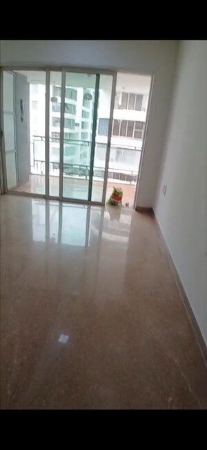 Room in 3 BHK Apartment at The Wadhwa Anmol Pride, Goregaon West – for Sale