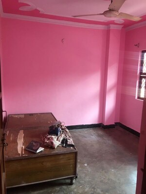 Room in 1 BHK Independent House at Sarita Vihar – for Rent