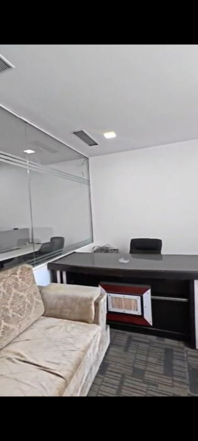 Kitchen, jmd-megapolis Commercial Office Space 1346 Sq.Ft. In Sector 48 Gurgaon 10760512
