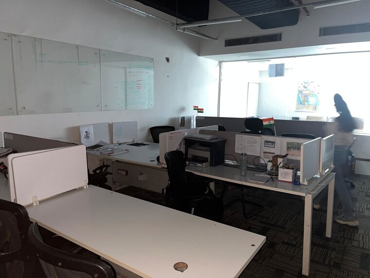 Team Area, jmd-megapolis Commercial Office Space 1346 Sq.Ft. In Sector 48 Gurgaon 10760512