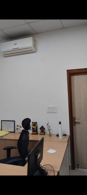  Office Space For Rent in Sector 63