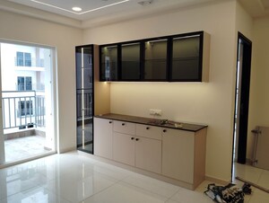 Room in 3 BHK Apartment at Rajapushpa Provincia, Narsingi – for Rent