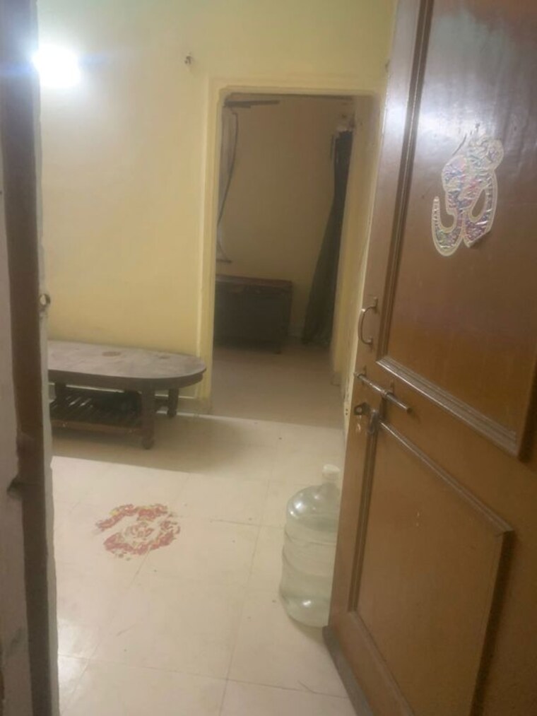 Bathroom, sarita vihar 1 Bedroom 450 Sq.Ft. Independent House In Sarita Vihar Delhi 10760537