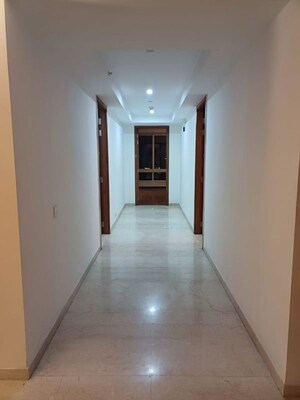 Lobby in 4 BHK Apartment at Pioneer Araya, Sector 62 – for Rent