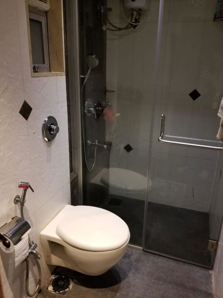 Bathroom, hiranandani-powai-park 3 Bedroom 1300 Sq.Ft. Villa In Powai Mumbai 10758913