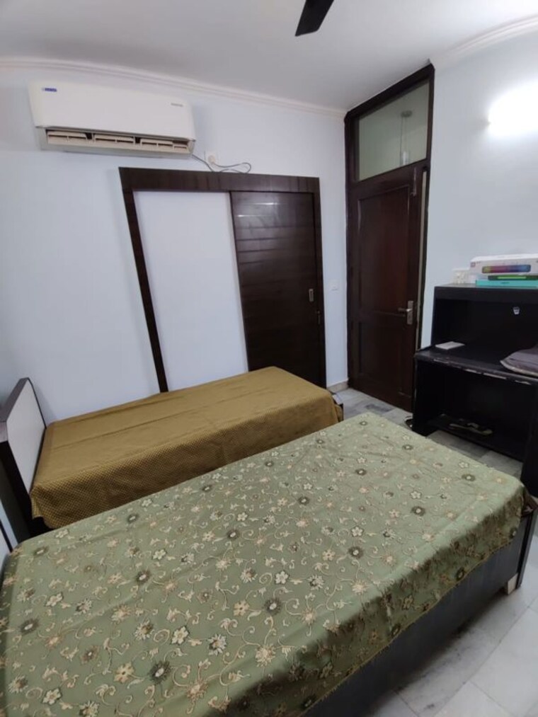 Bedroom, malviya nagar 2 Bedroom 1300 Sq.Ft. Builder Floor In Malviya Nagar Delhi 10760578