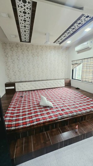 Bedroom in 4 BHK Villa at Kumar City Bungalows, Kalyani Nagar – for Rent