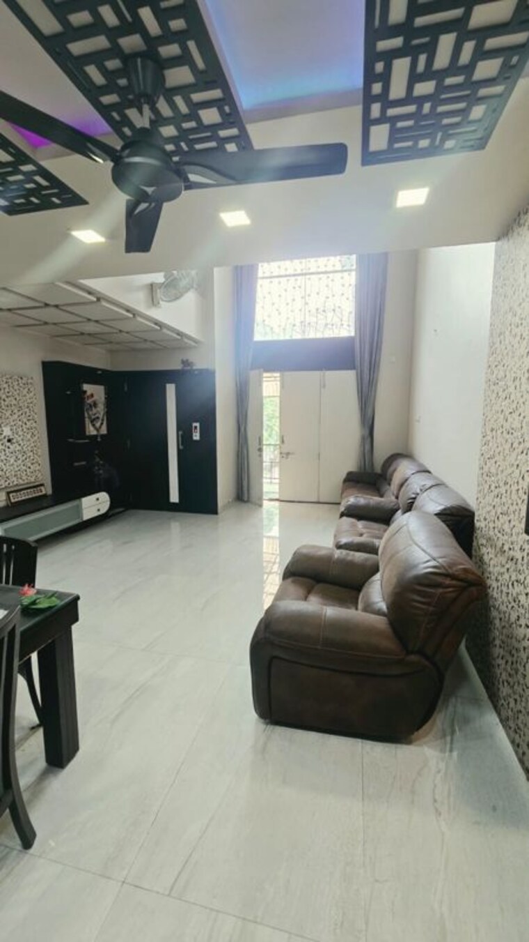 Living Room, kumar-city-bungalows 4 Bedroom 4250 Sq.Ft. Villa In Kalyani Nagar Pune 10757882