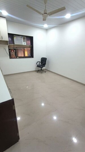 1 BHK Apartment For Sale in Lalbaug OM CHSL, Lalbaug