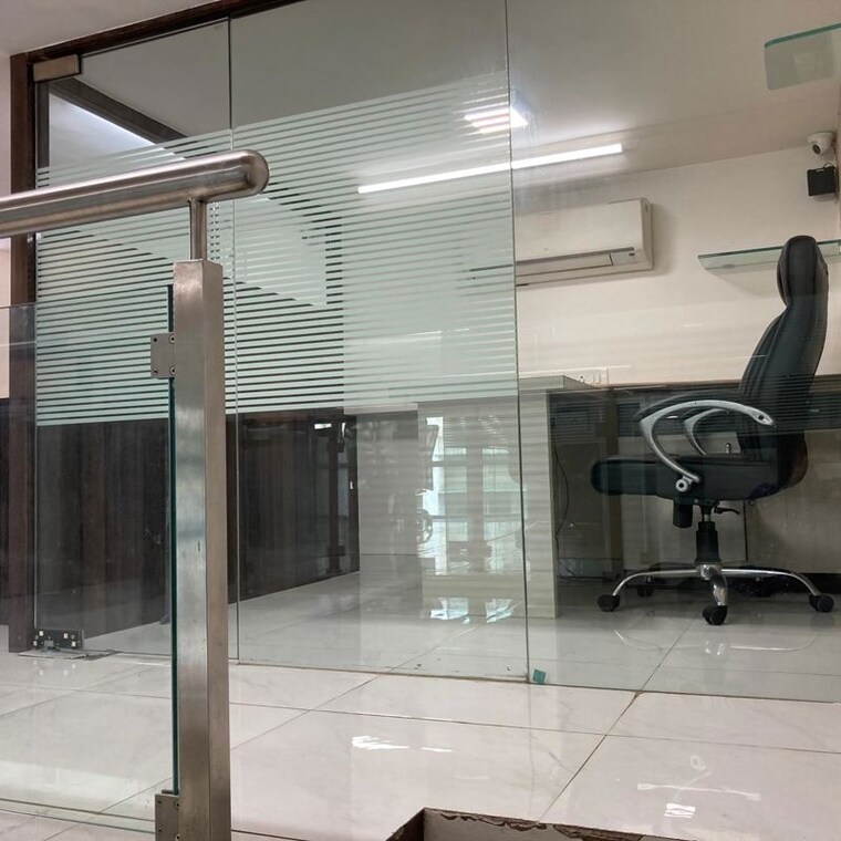  Parking, palm-spring-centre Commercial Office Space 1200 Sq.Ft. In Malad West Mumbai 10760624