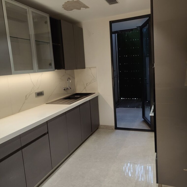 Kitchen, dlf phase i 4 Bedroom 4200 Sq.Ft. Builder Floor In Dlf Phase I Gurgaon 10760620