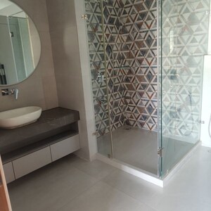 Bathroom in 4 BHK Builder Floor at Dlf Phase I – for Sale