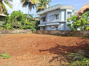  Plot – Exterior View View at Viyyur - for Sale