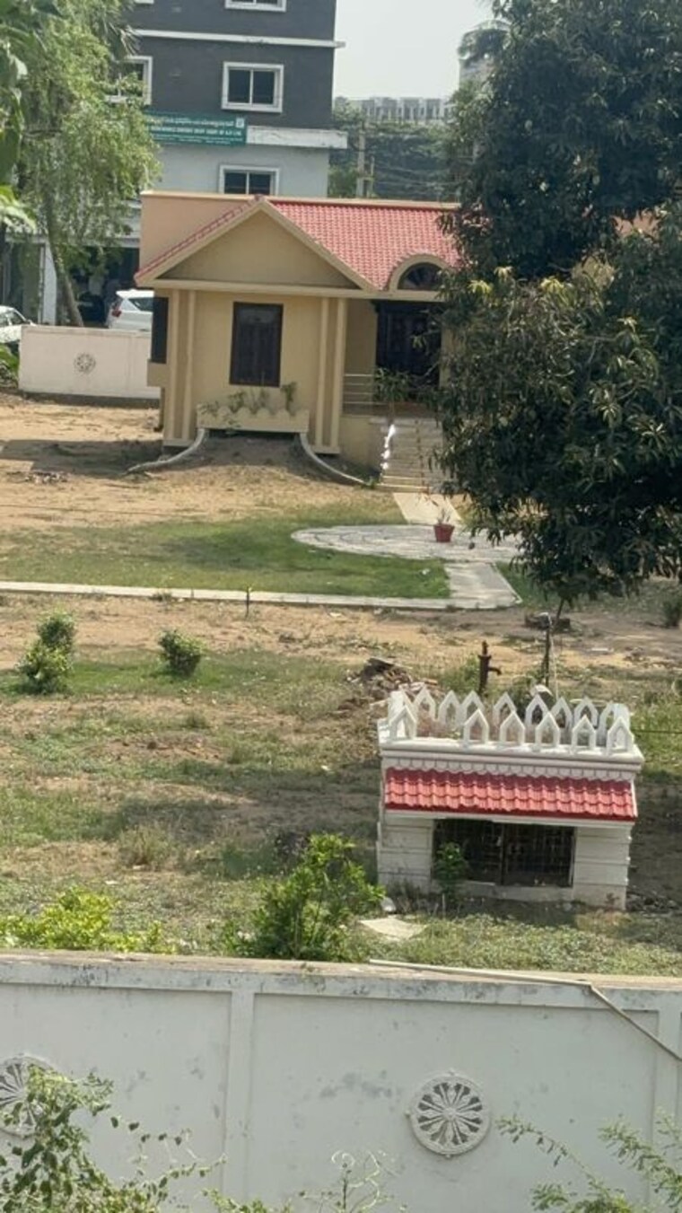 Exterior View, vijayawada one town  1889 Sq.Yd. Plot In Vijayawada One Town Vijayawada 10760643