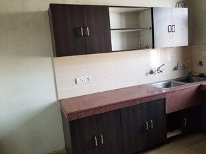 Kitchen in 1 BHK Independent House at Sector 17 – for Rent
